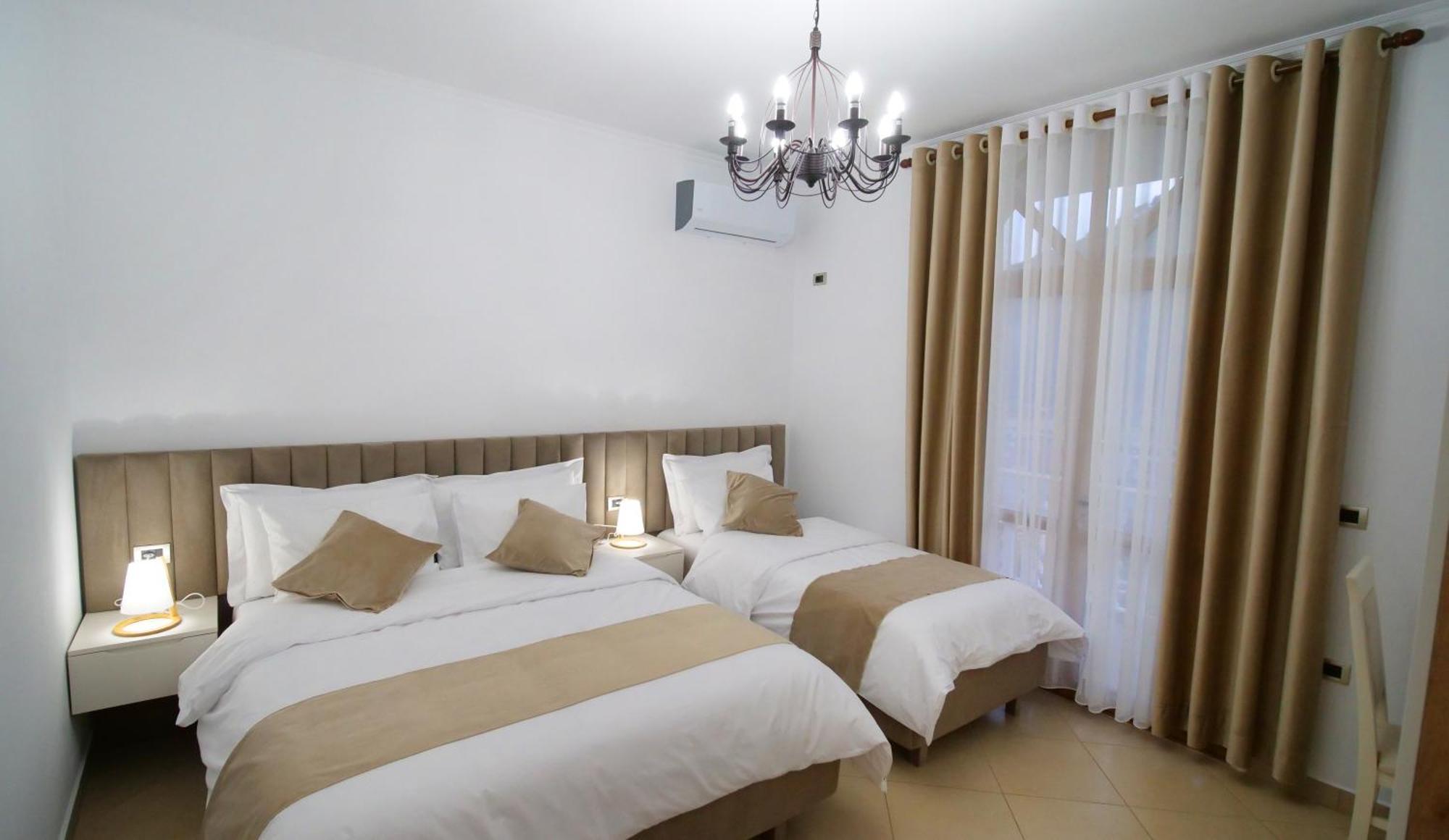 Vila Malasi Berat Ngoại thất bức ảnh