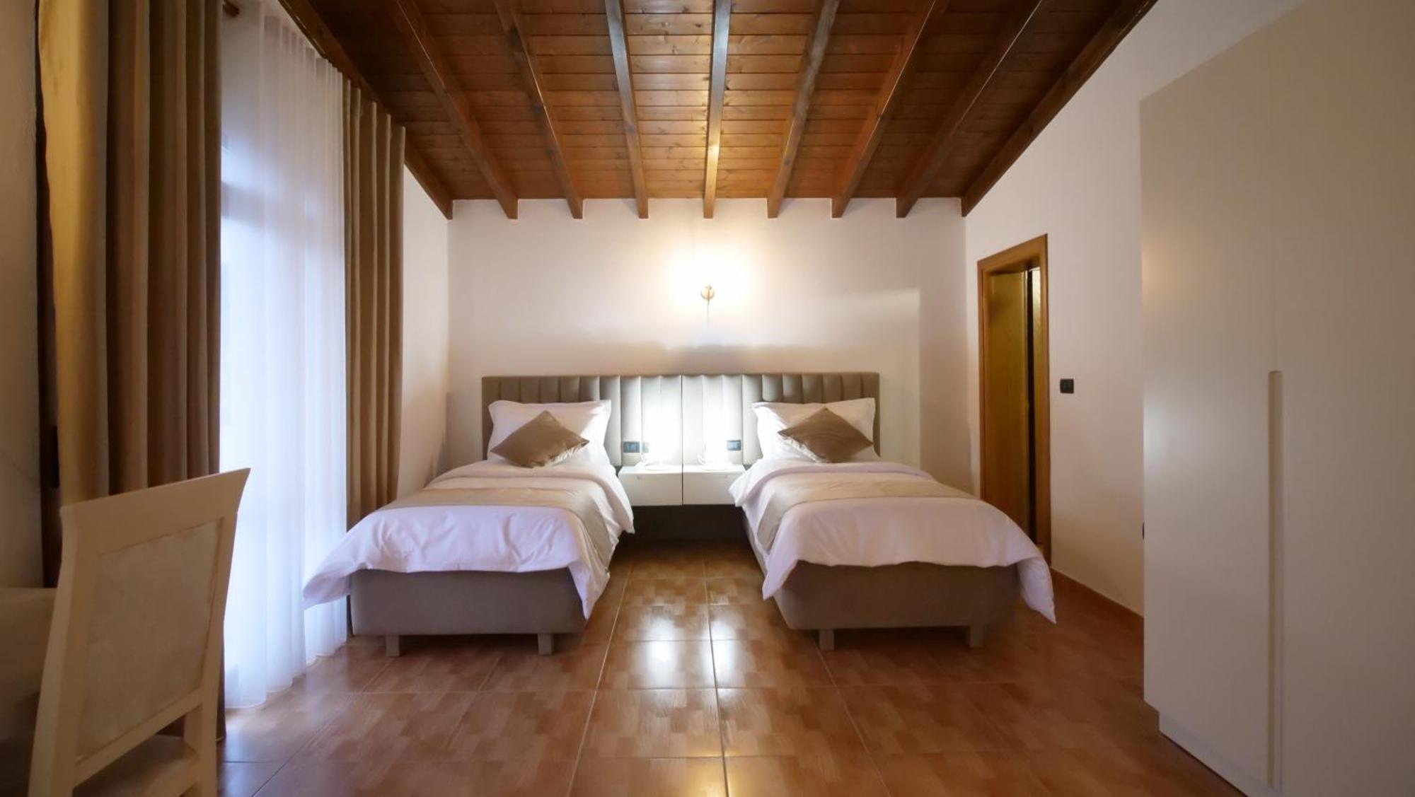 Vila Malasi Berat Ngoại thất bức ảnh